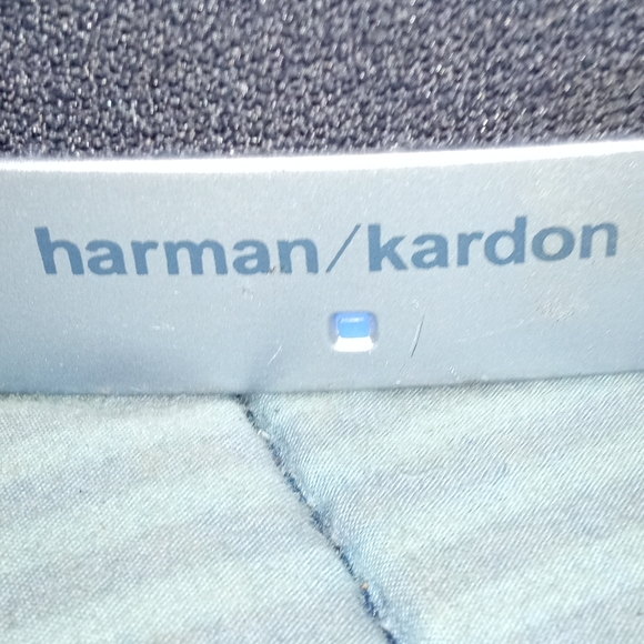 Harmon/pardon computer speakers with aux to hook to phone - Picture 2 of 5